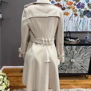 BCBGMaxAzria Cream Trench Coat with Belt